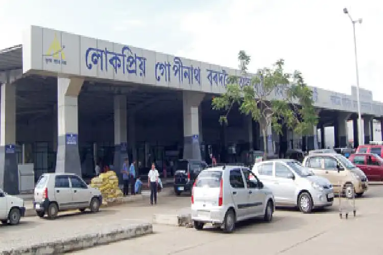 লোকপ্ৰিয় গোপীনাথ বৰদলৈ আন্তঃৰাষ্ট্ৰীয় বিমানবন্দৰৰ প্ৰতিনিধিত্বমুলক ফটো