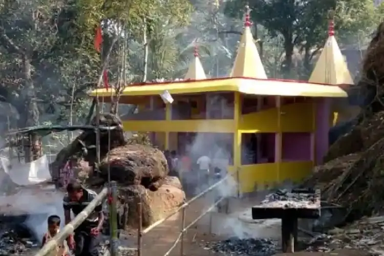 ভুৱন পাহাৰ শিৱ মন্দিৰ