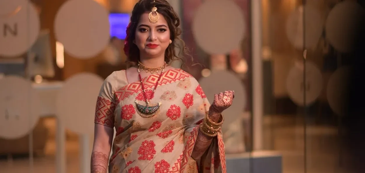 পৰম্পৰাগত মেখলা চাদৰত এগৰাকী অসমীয়া মুছলমান কইনা