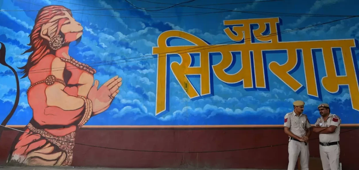 জি-২০ উপলক্ষে দিল্লীৰ দেৱালত অংকণ কৰা এটা মনোমোহা চিত্ৰ