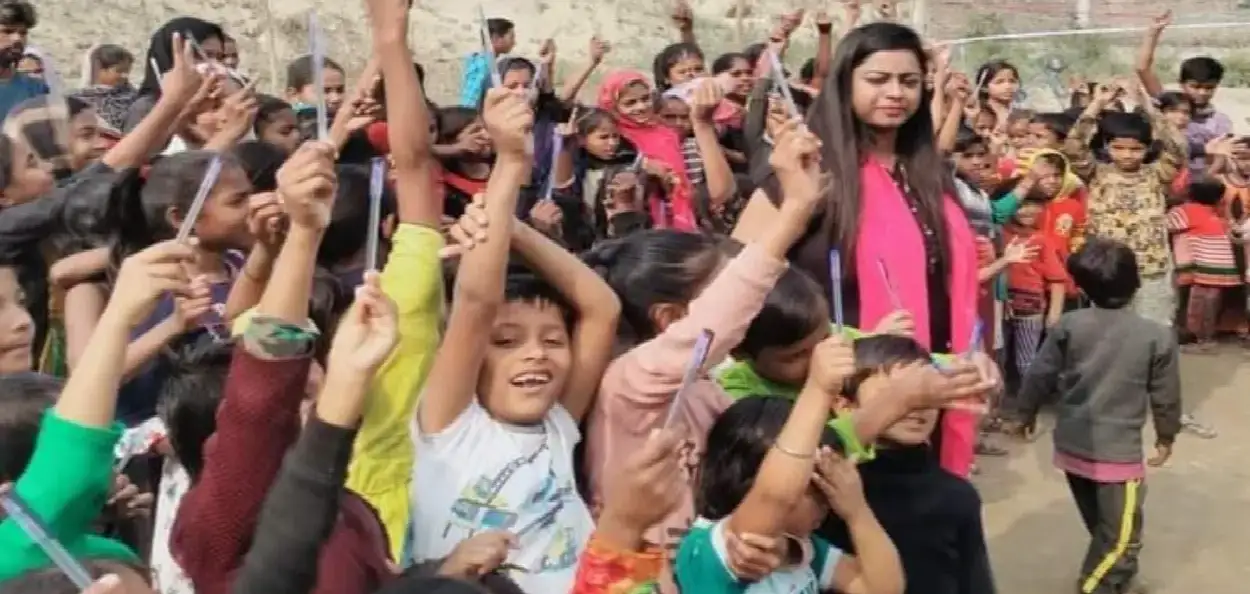 হিংসাৰ সন্মুখীন হোৱা মহিলাৰ সন্তানৰ সৈতে শ্ববনম পাৰবীন