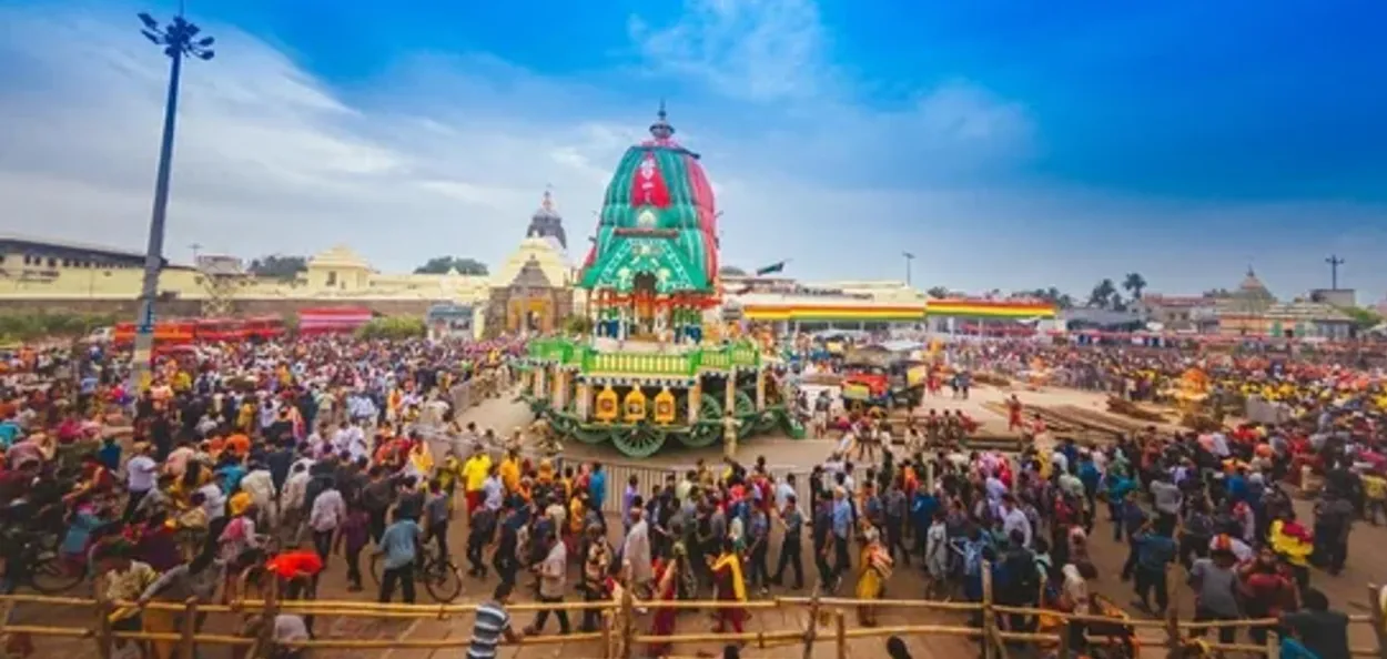 জগন্নাথ ৰথ যাত্ৰাৰ এক দৃশ্য