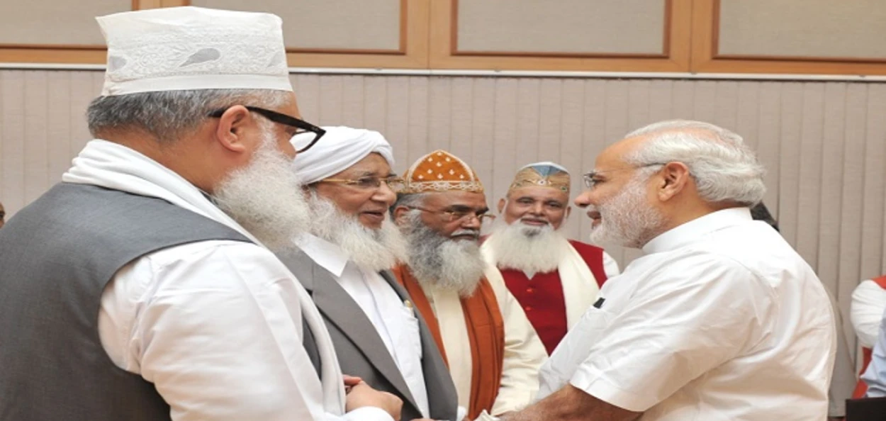 একাংশ মুছলিম ধৰ্মীয় নেতাৰ সৈতে প্ৰধানমন্ত্ৰী মোদী (প্ৰতিনিধিত্বমূলক ফটো)