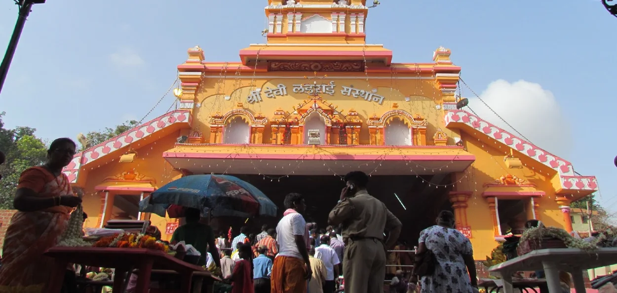 গোৱাৰ লেৰাই দেৱী মন্দিৰত অঘটন; পদপৃষ্ট হৈ ৭ ভক্তৰ মৃত্যু