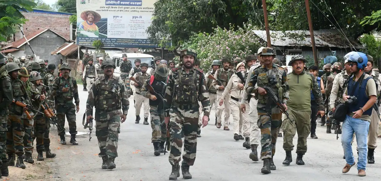 ৫ দিনৰ বাবে মণিপুৰত বন্ধ ইণ্টাৰনেট আৰু ম’বাইল সেৱা