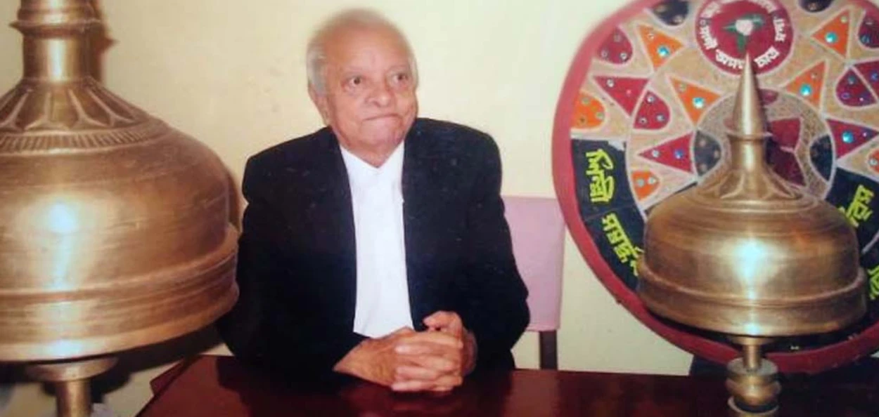ভ্ৰাম্যমাণ থিয়েটাৰৰ জনক অচ্যুত লহকৰ