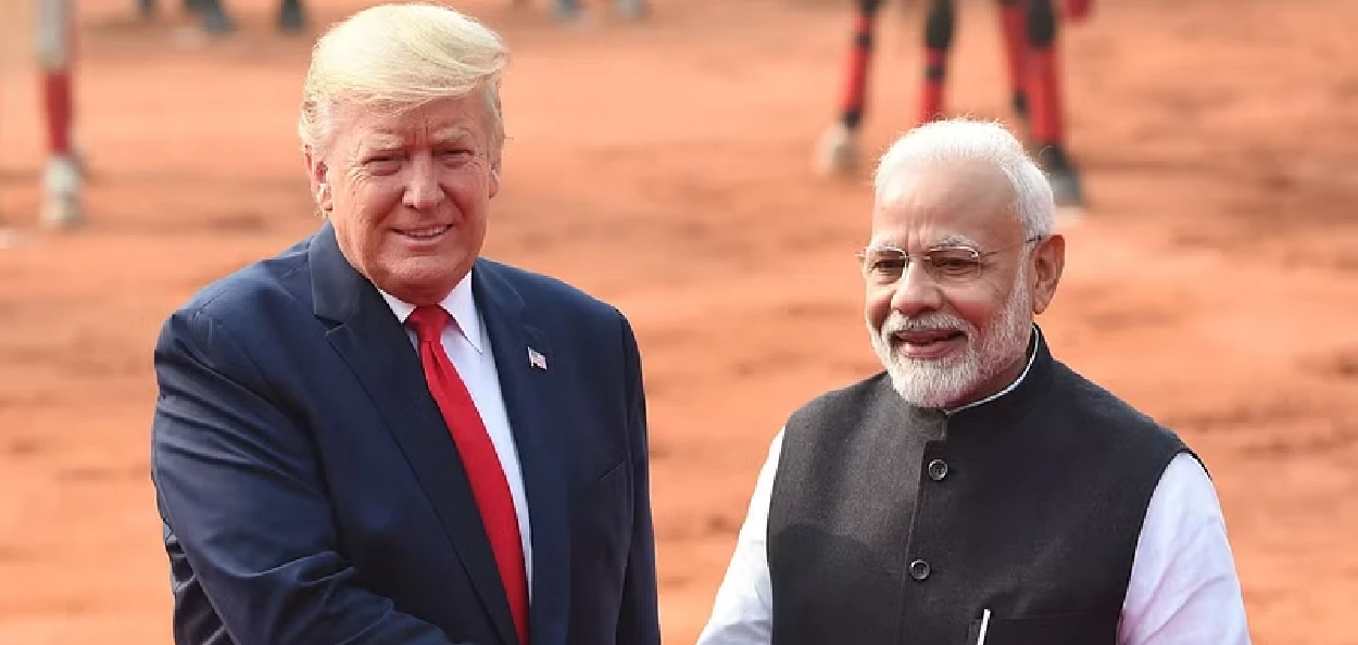 আমেৰিকাৰ ৰাষ্ট্ৰপতি ড’নাল্ড ট্ৰাম্পৰ সৈতে প্ৰধানমন্ত্ৰী নৰেন্দ্ৰ মোদী