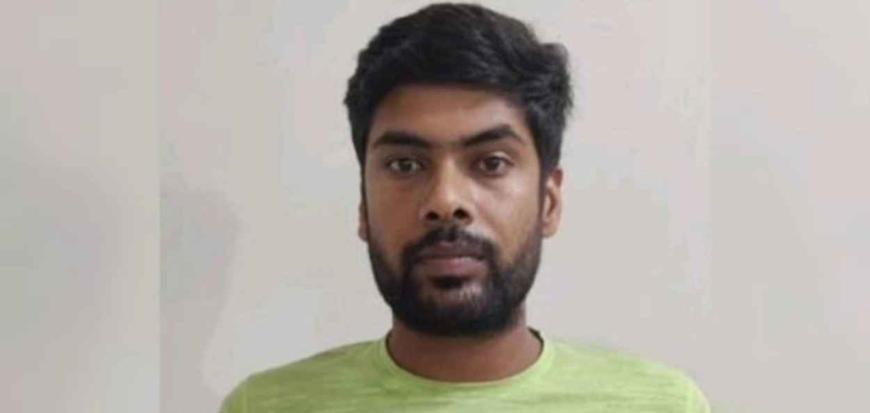 অভিযুক্ত বিশাল যাদৱ