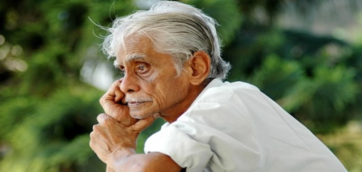 'সুগন্ধি পখিলাৰ কবি' হীৰেন ভট্টাচাৰ্য