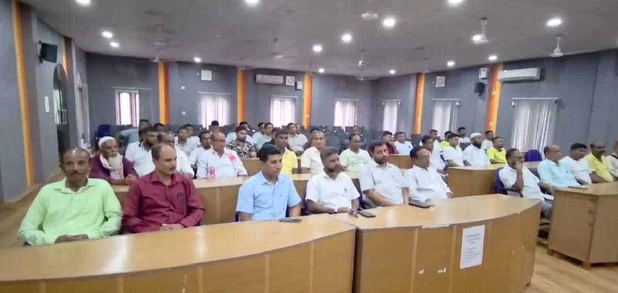উৰিয়ামঘাটৰ উচ্ছেদক সমৰ্থন খিলঞ্জীয়া মুছলমান সমাজৰ 
