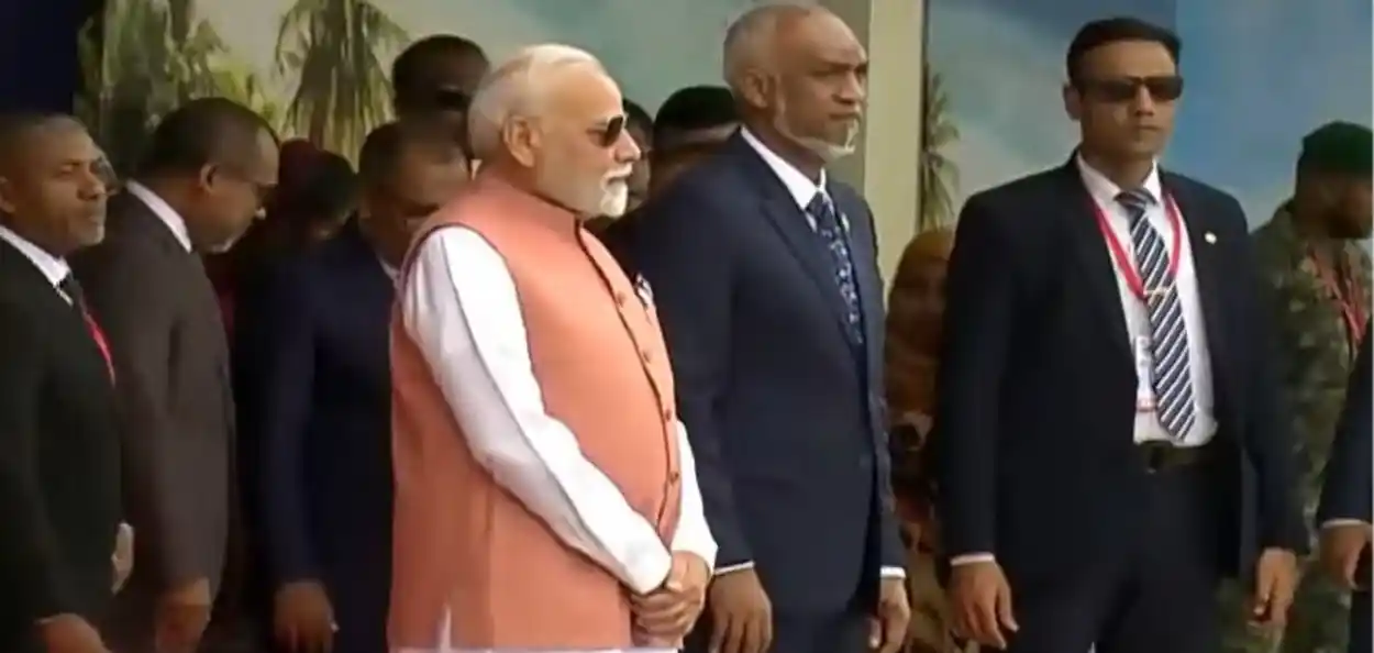 মালদ্বীপৰ ৰাষ্ট্ৰপতি মহম্মদ মুইজুৰ সৈতে প্ৰধানমন্ত্ৰী নৰেন্দ্ৰ মোদী