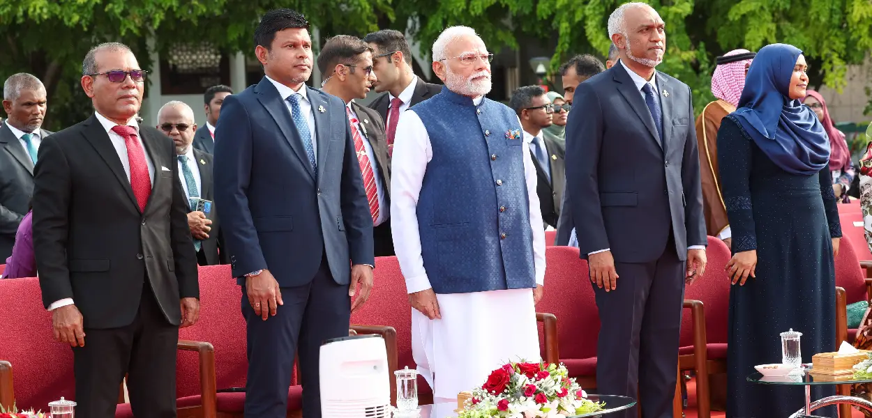 মালেৰ ৰিপাব্লিক স্কোৱাৰত মালদ্বীপৰ স্বাধীনতা দিৱস উদযাপনত প্ৰধানমন্ত্ৰী নৰেন্দ্ৰ মোদী, শনিবাৰে 