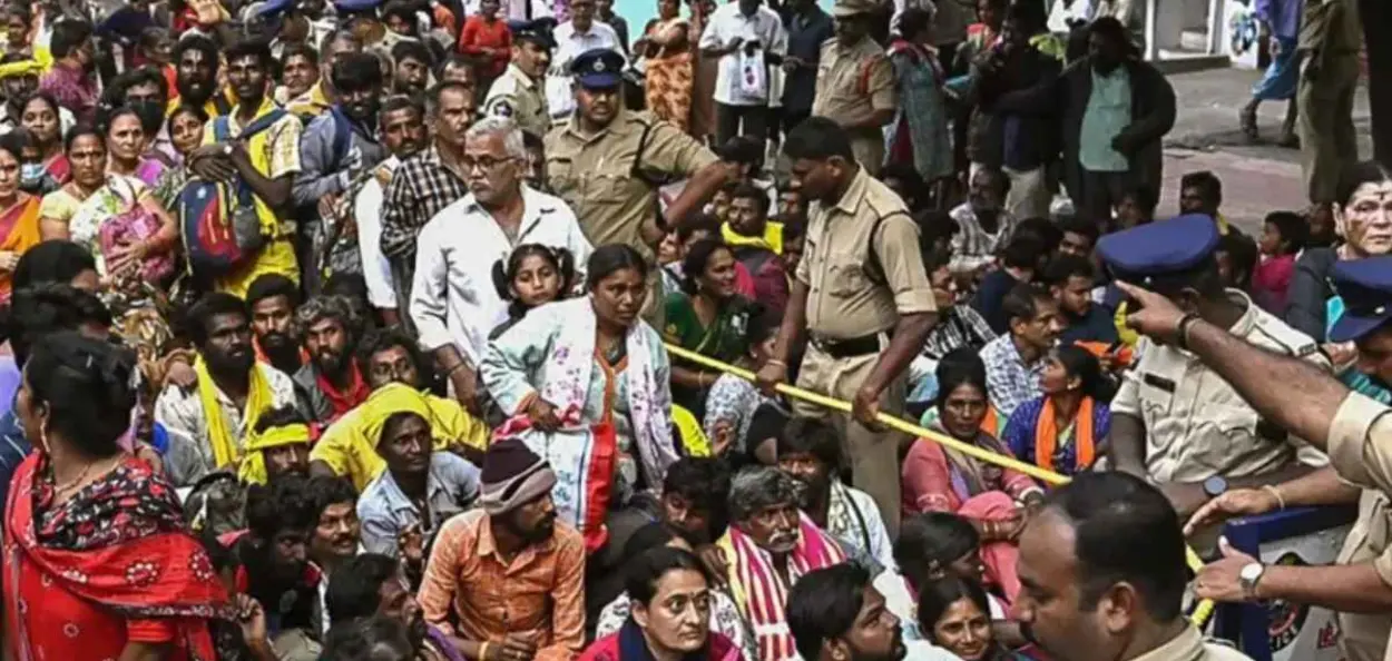 হৰিদ্বাৰত পদপিষ্ট হৈ প্ৰাণ হেৰুৱালে ৬ জনকৈ ভক্তই