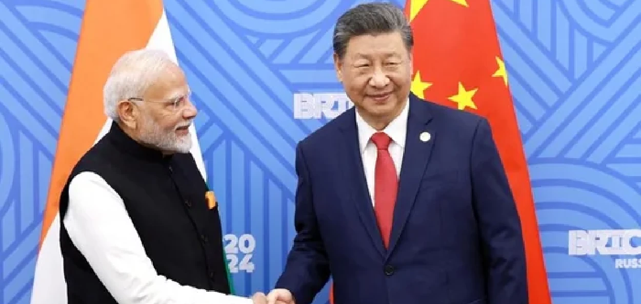 চীনৰ ৰাষ্ট্ৰপতি ছি জিনপিঙ আৰু প্ৰধানমন্ত্ৰী নৰেন্দ্ৰ মোদী