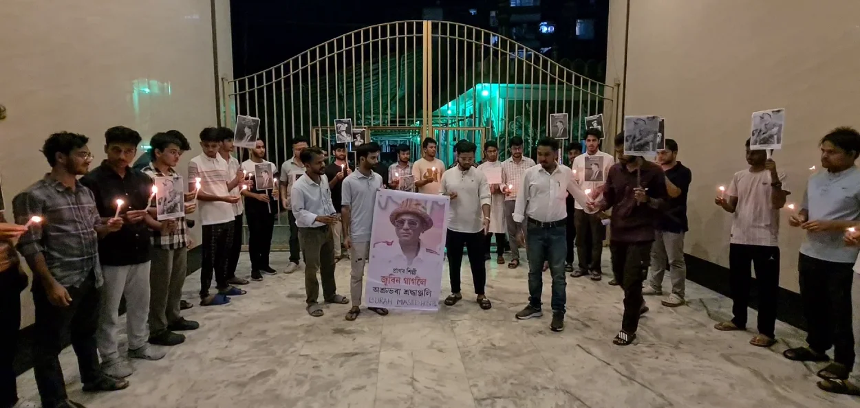 বুঢ়া মছজিদৰ বাকৰিত বাজি উঠিল 'মায়াবিনি ৰাতিৰ বুকুত'