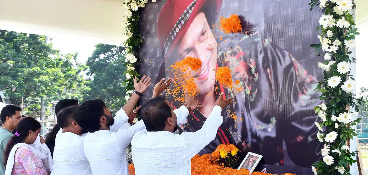 আজি যোৰহাট ষ্টেডিয়ামত শিল্পী জুবিন গাৰ্গৰ ১৩ দিনীয়া আদ্যশ্ৰাদ্ধ