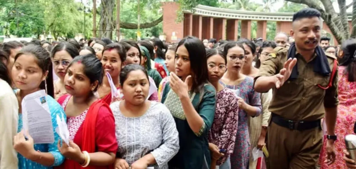 প্ৰতিনিধিত্বমূলক ফটো
