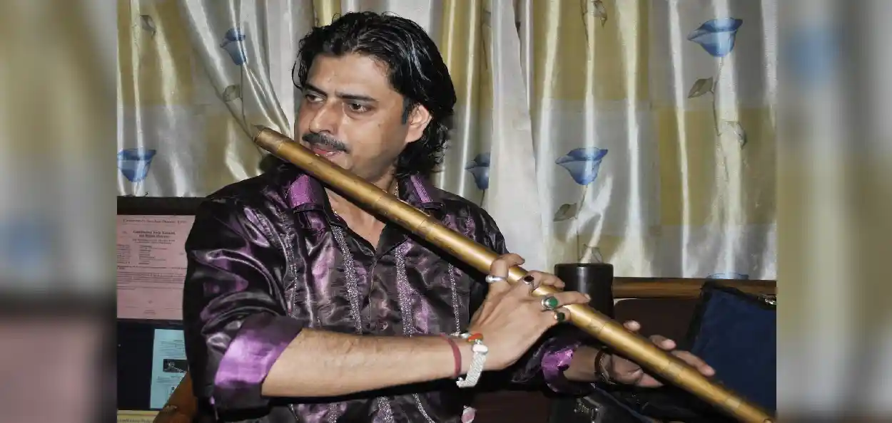 বিশিষ্ট বাঁহীবাদক দীপক শৰ্মা