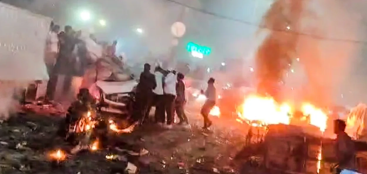 নতুন দিল্লীত ভয়াৱহ বোমা  বিস্ফোৰণ