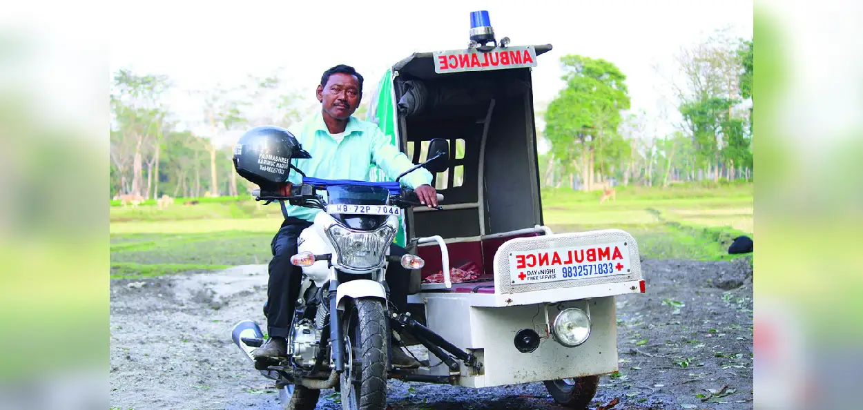 'এম্বুলেন্স দাদা' কৰিমুল হক