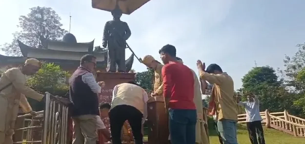 আজি অসম দিৱস; স্বৰ্গদেও চাওলুং চ্যুকাফাক ৰাজ্যজুৰি স্মৰণ