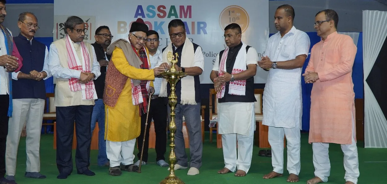 শিলচৰত জুবিন গাৰ্গ সোঁৱৰণী মঞ্চত ১০ দিনীয়া গ্ৰন্থমেলা