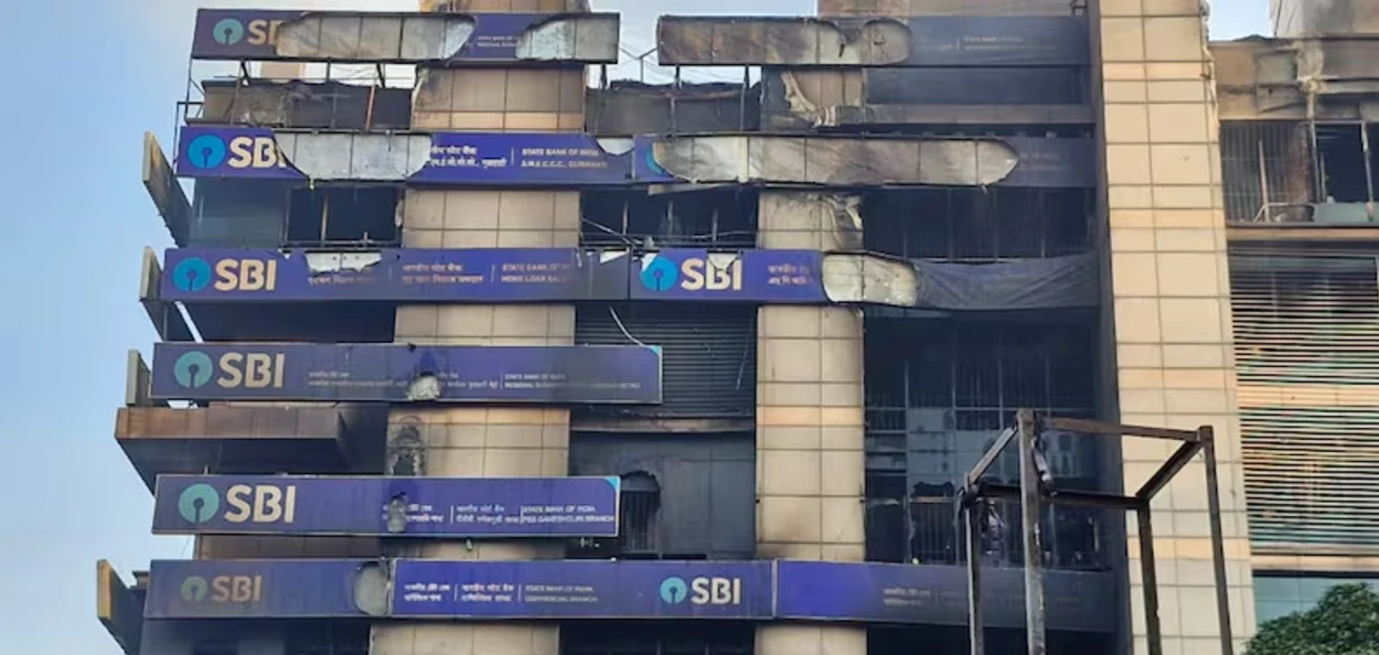 এতিয়াও নিৰ্বাপিত হোৱা নাই শ্ব'হাম এম্পৰীয়াৰ জুই