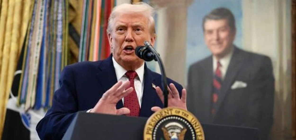 আমেৰিকাৰ ৰাষ্ট্ৰপতি ড’নাল্ড ট্ৰাম্প