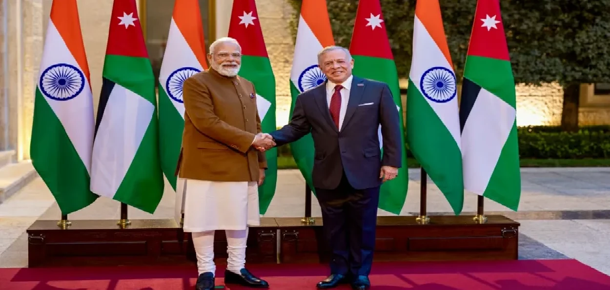 প্ৰধানমন্ত্ৰী নৰেন্দ্ৰ মোদী আৰু  জৰ্দানৰ ৰজা আব্দুল্লা দ্বিতীয়