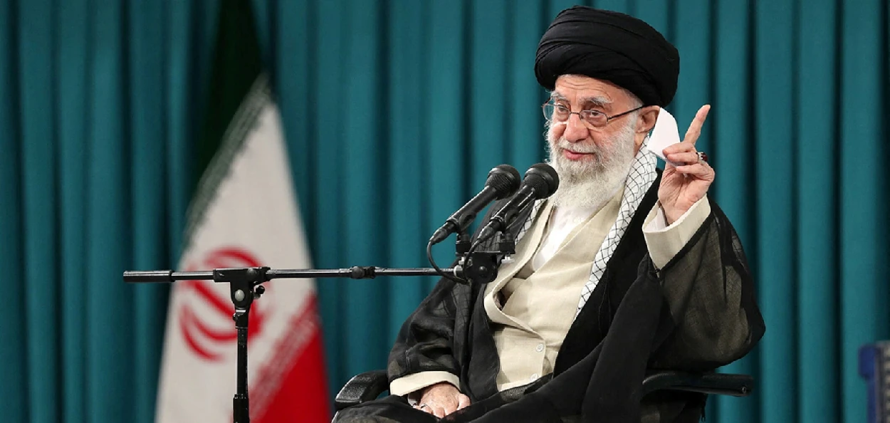 ইৰাণৰ সৰ্বোচ্চ নেতা খামেনী