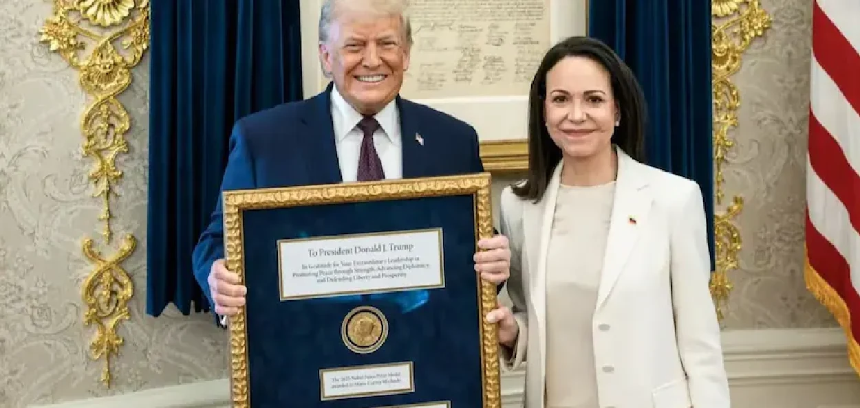 অৱশেষত সপোন পূৰণ হ’ল ড’নাল্ড ট্ৰাম্পৰ; গ্ৰহণ কৰিলে শান্তিৰ নোবেল!