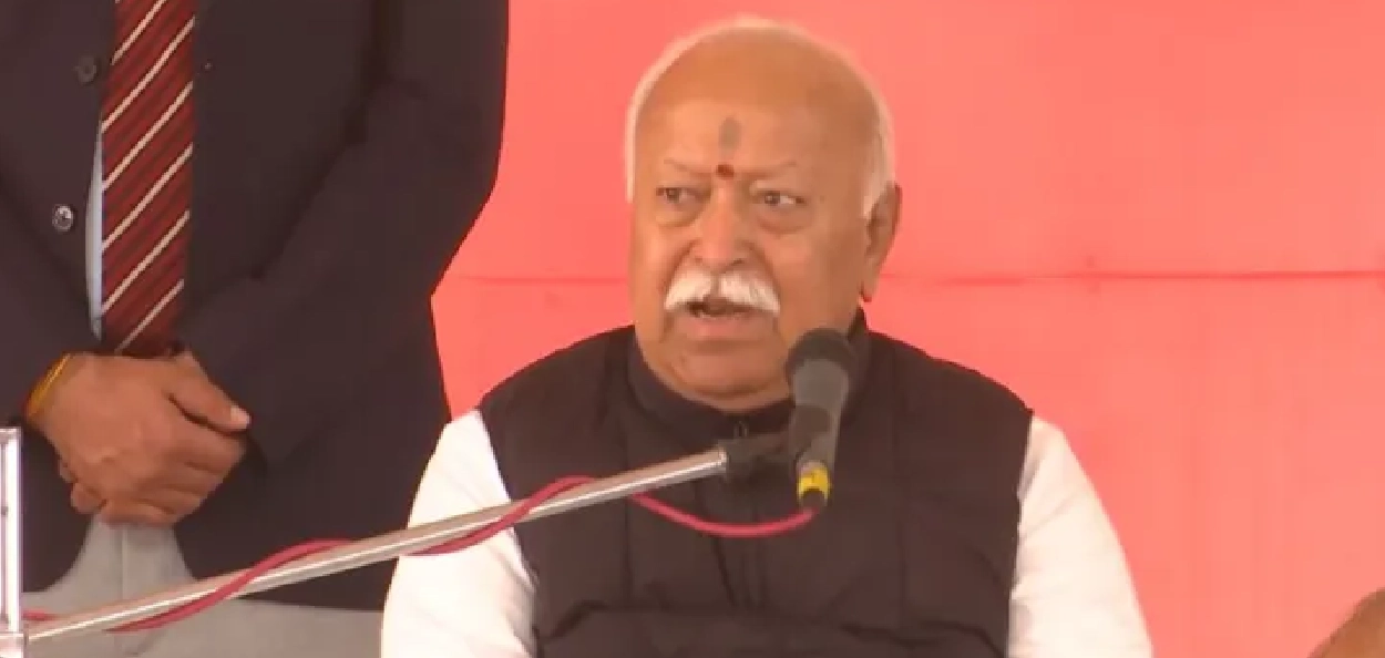 ভাৰতে আচৰণৰ জৰিয়তে মৰ্যাদাৰ শিক্ষা দিয়া উচিতঃ মোহন ভাগৱত