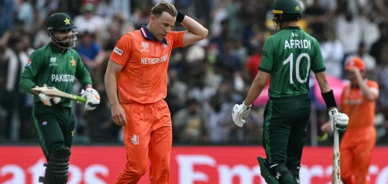 টি-২০ বিশ্বকাপৰ প্ৰথমখন মেচত পাকিস্তানৰ হাতত ৩ উইকেটত পৰাস্ত নেদাৰলেণ্ড