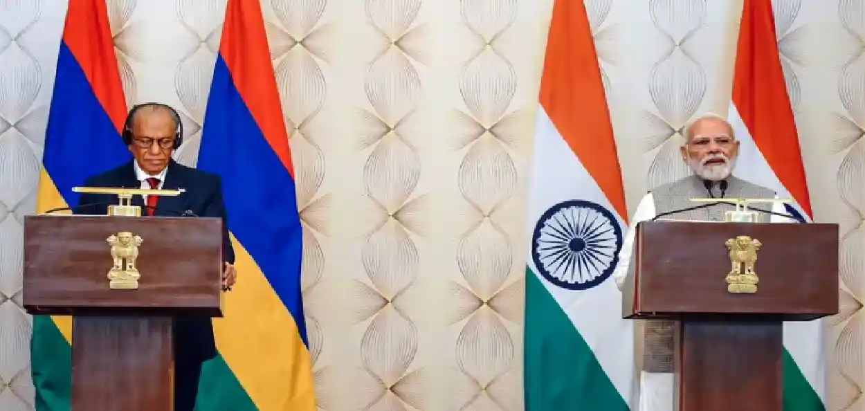 প্ৰধানমন্ত্ৰী নৰেন্দ্ৰ মোদী আৰু মৰিচাছৰ প্ৰধানমন্ত্ৰী নৱিন ৰামগুলাম