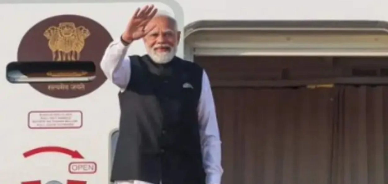 প্ৰধানমন্ত্ৰী নৰেন্দ্ৰ মোদী