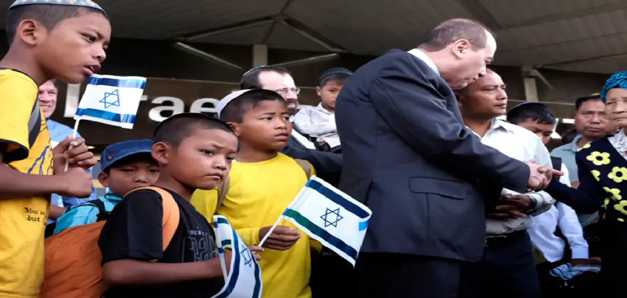 ইজৰাইলৰ 'মিনি মহাৰাষ্ট্ৰ': ডিমোনাৰ অলি-গলিত স্পন্দিত ভাৰতীয় হৃদয়