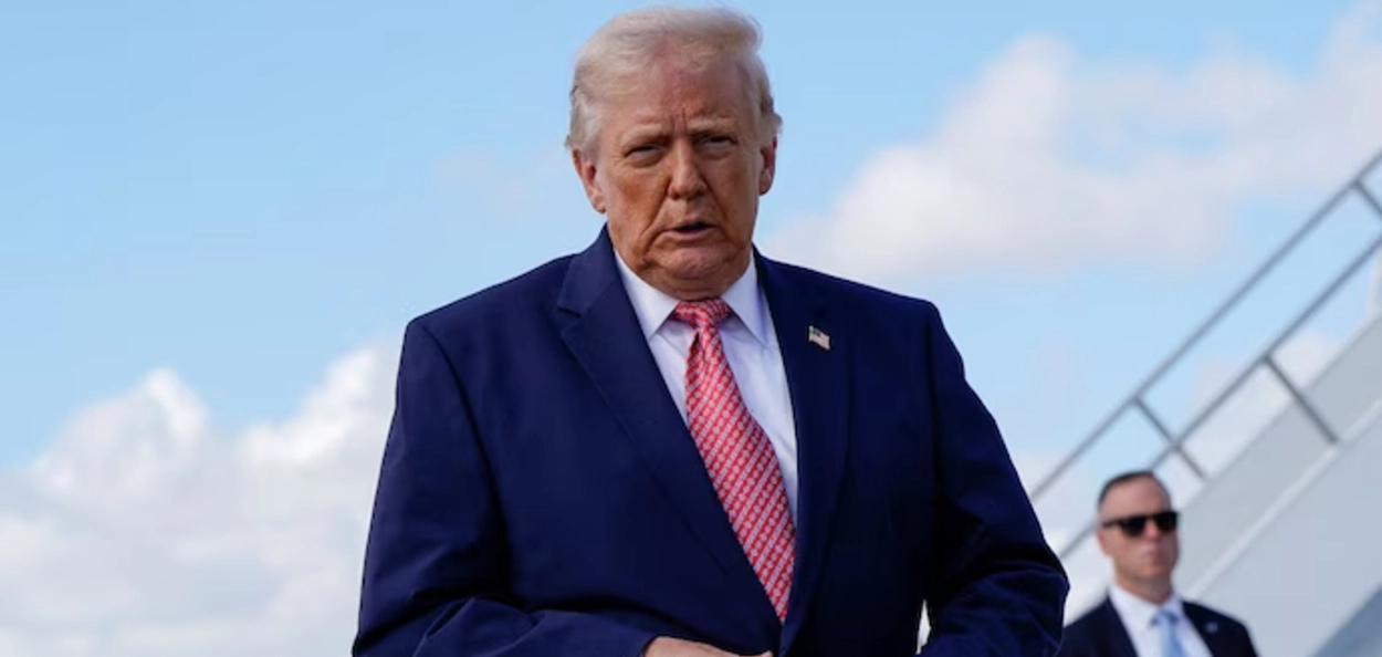 আমেৰিকাৰ ৰাষ্ট্ৰপতি ড'নাল্ড ট্ৰাম্প