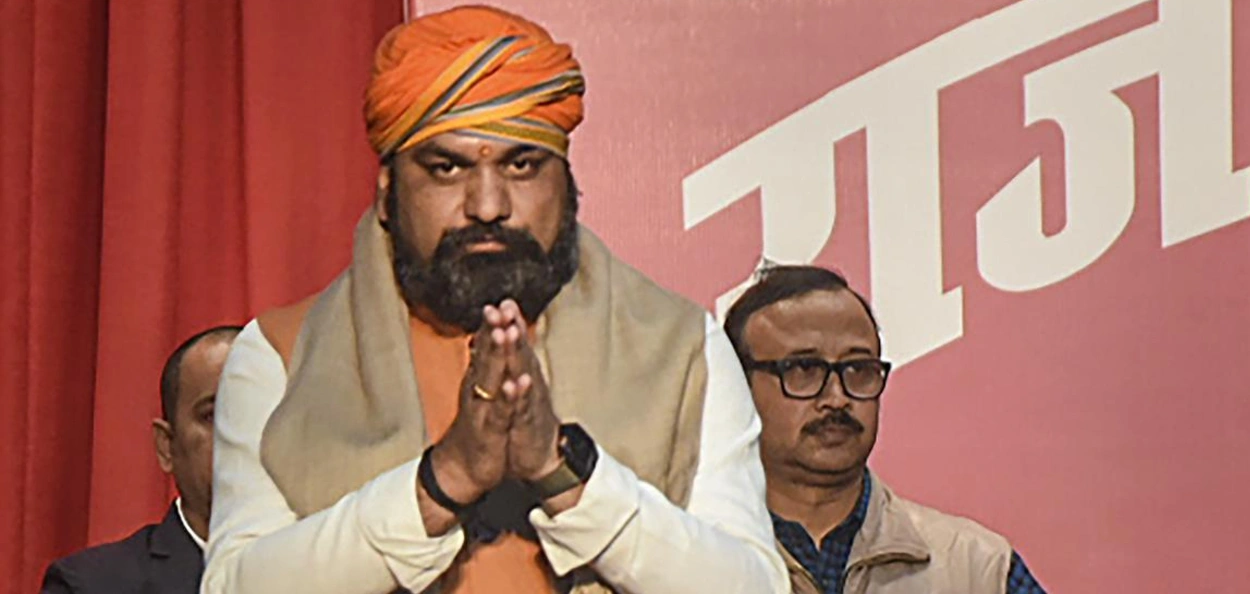 সম্ৰাট চৌধুৰী