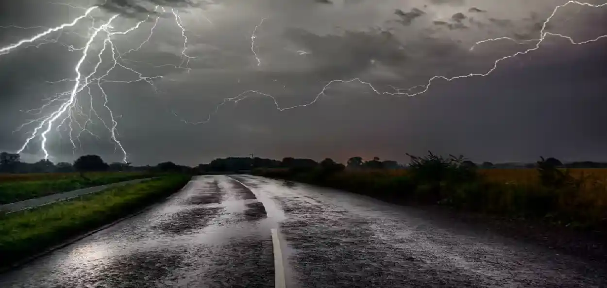 প্ৰতিনিধিত্বমুলক ফটো