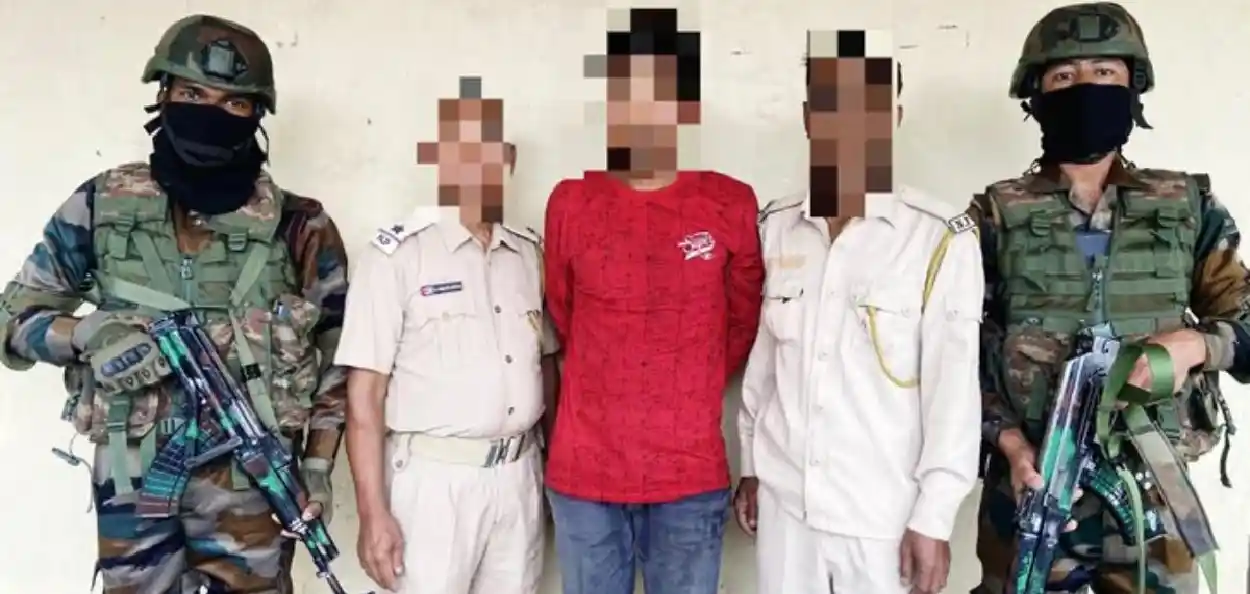 নাগালেণ্ডত নিৰাপত্তাৰক্ষীৰ ওচৰত আত্মসমৰ্পণ ULFA(I) কেডাৰৰ