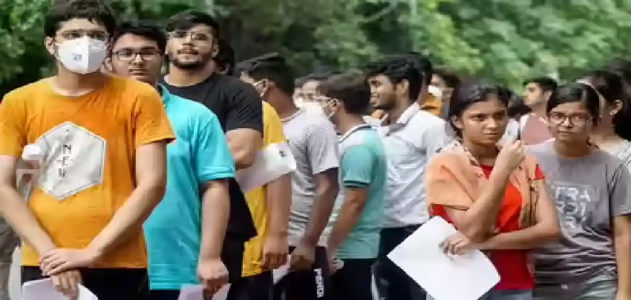 প্ৰতিনিধিত্বমুলক ফটো