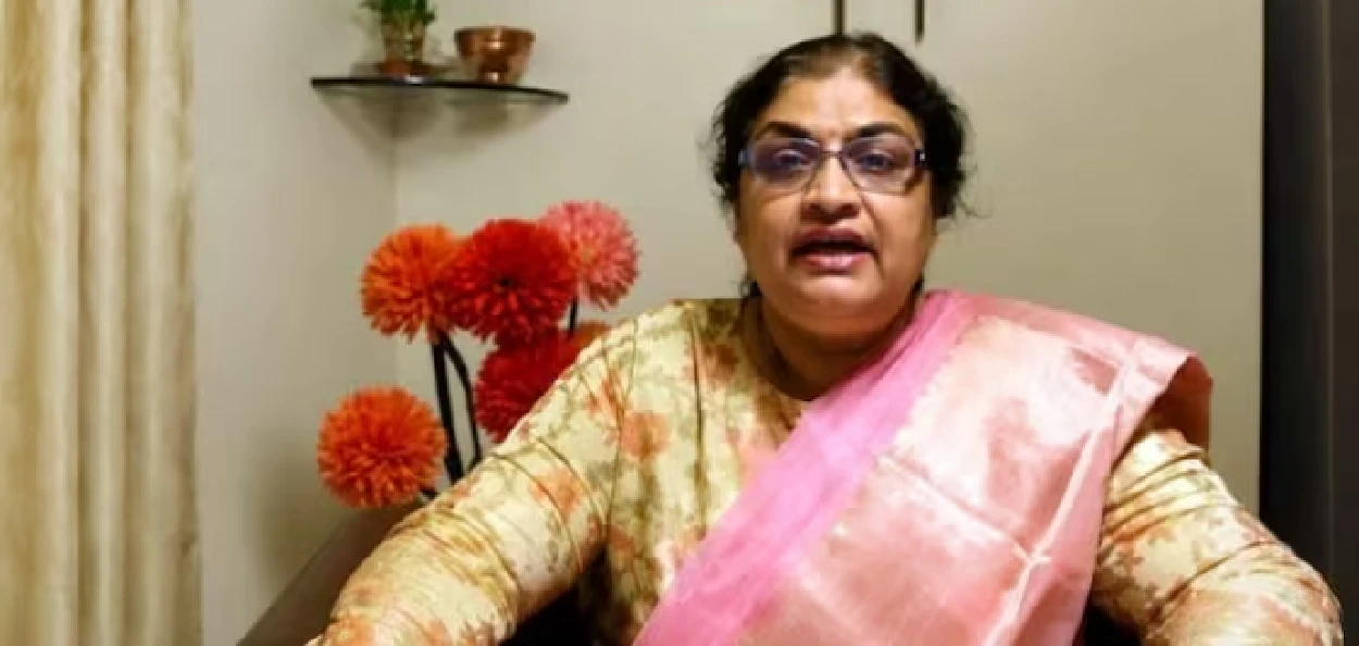 উদ্ভিদ বিজ্ঞানৰ অধ্যাপিকা মনীষা মান্ধাৰ