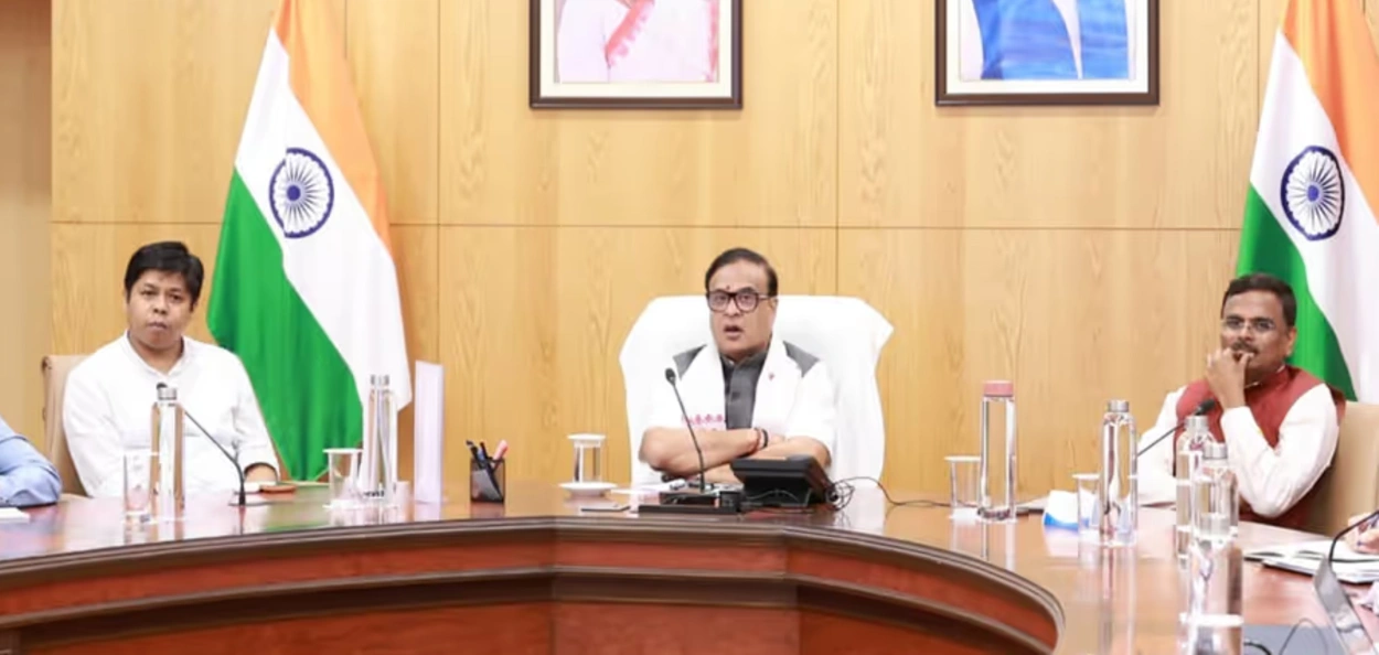 অসমত ১১ খন চিকিৎসা মহাবিদ্যালয়ৰ কাম-কাজৰ পৰ্যালোচনা