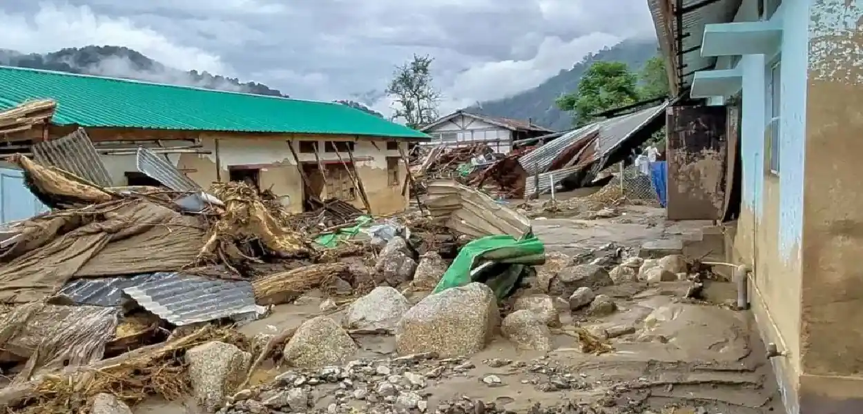 প্ৰতিনিধিত্বমুলক ফটো