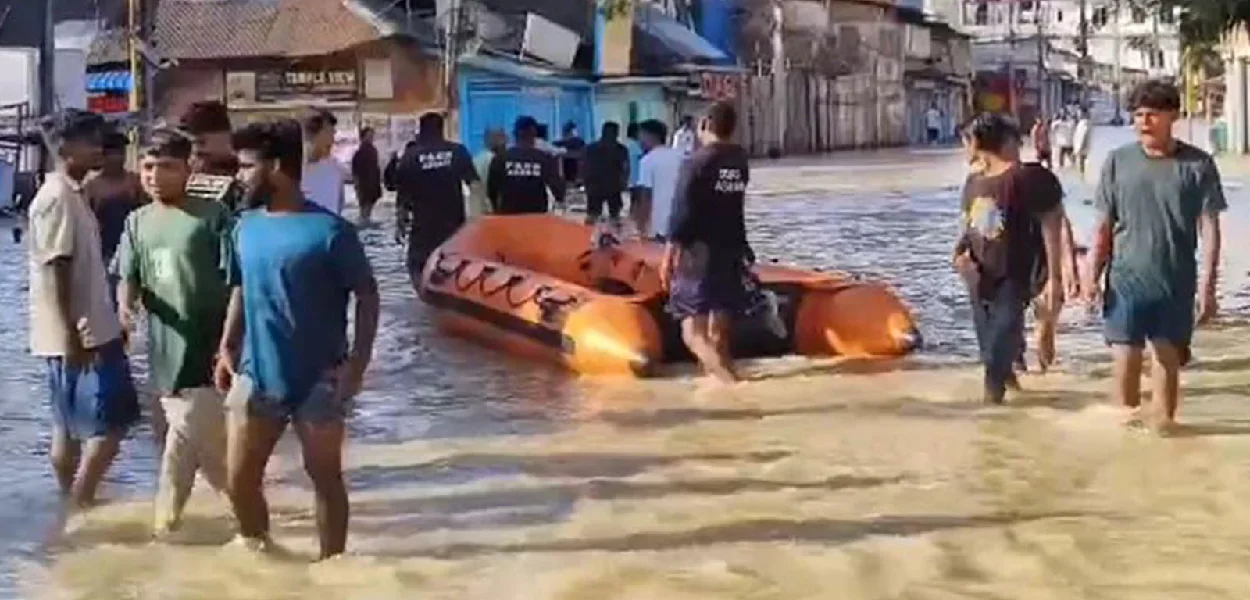 শিৱসাগৰ হৈছে সৰ্বাধিক ক্ষতিগ্ৰস্ত জিলা