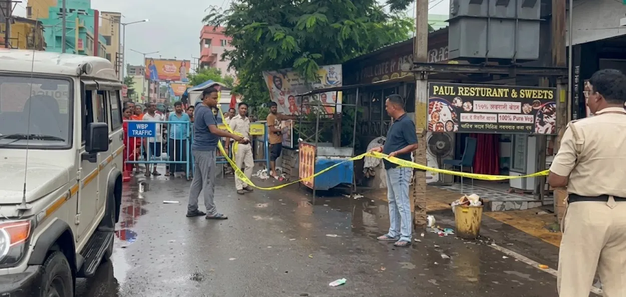 প্ৰসিদ্ধ তাৰাপীঠৰ হোটেলত ভয়ংকৰ অগ্নিকাণ্ড; ৭ জন তীৰ্থযাত্ৰীৰ মৃত্যু