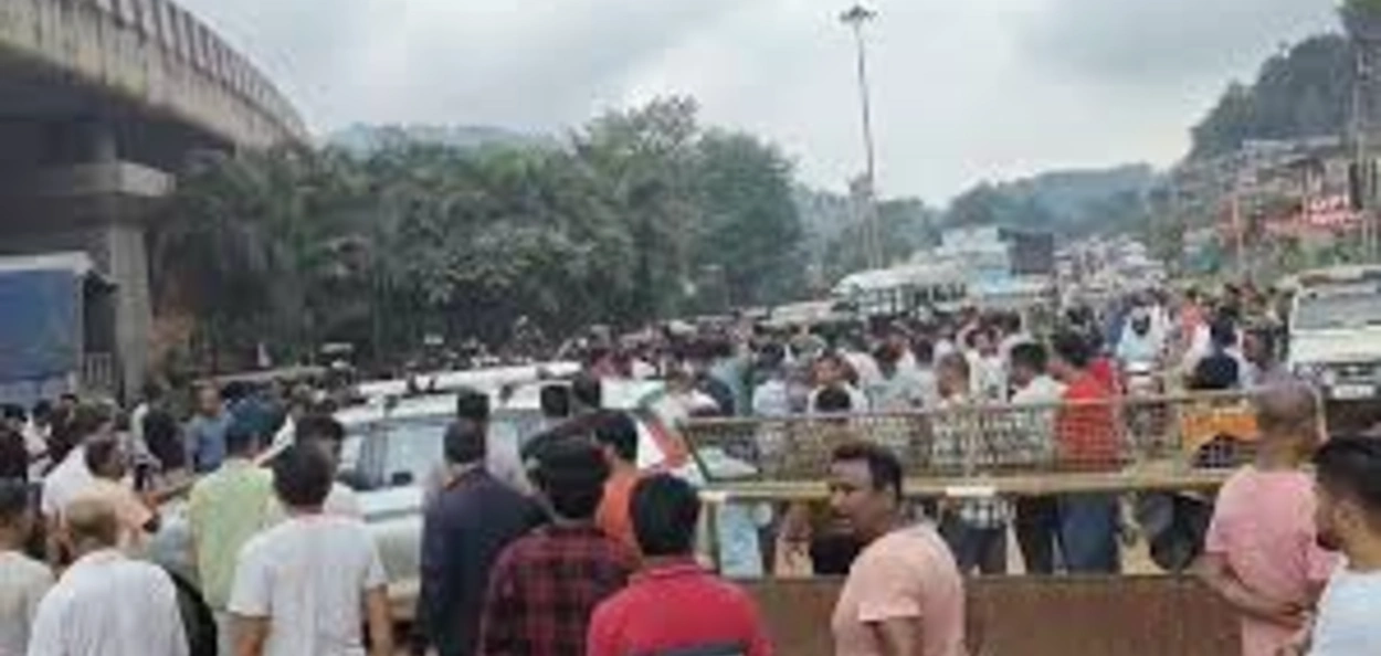 যোৰাবাটত প্ৰতিবাদ অব্যাহত; আজি কইনাধৰাত গুৰুত্বপূৰ্ণ বৈঠক