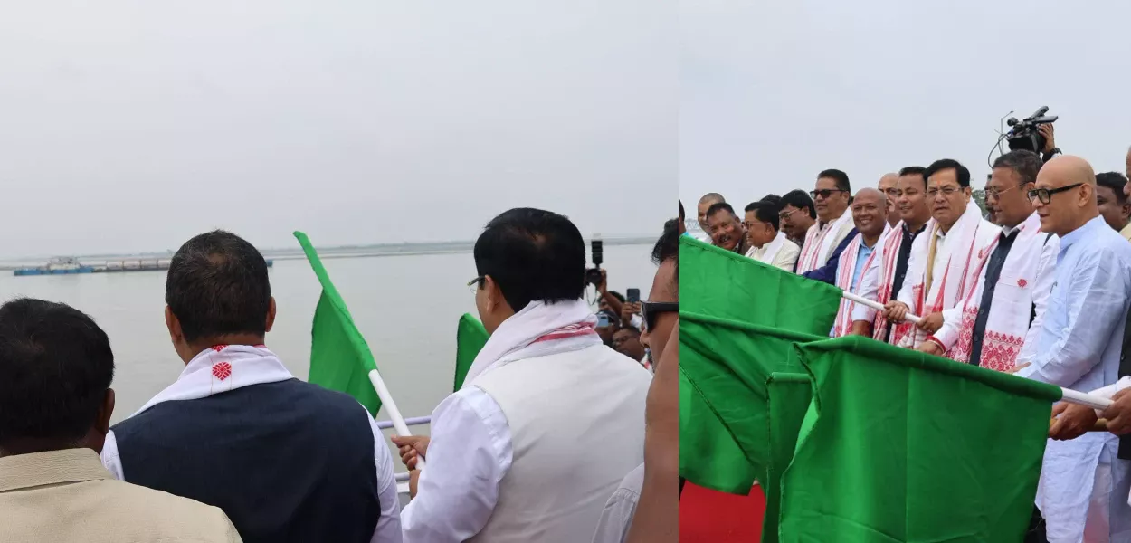 কেন্দ্ৰীয় বন্দৰ, জাহাজ পৰিবহণ আৰু জলপথ মন্ত্ৰী সৰ্বানন্দ সোণোৱালে জাহাজখনৰ যাত্ৰা শুভাৰম্ভ কৰে